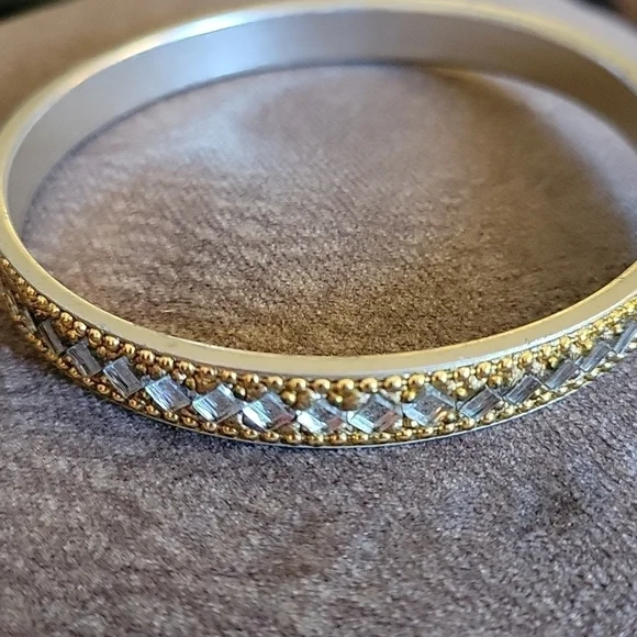 Set of Four Goldtone Bangle Bracelets - Picture 4 of 10